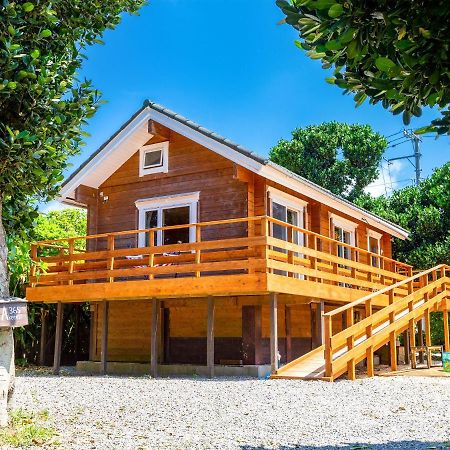 石垣島コテージakeeesi365 Ishigaki  Exterior photo
